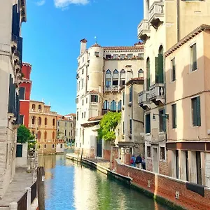 ca-savelli.hotelinveneto.com/