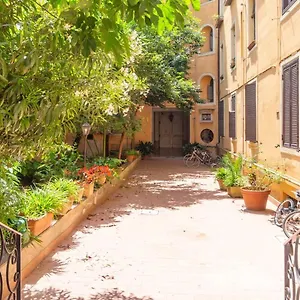Le Di Borgo Roma